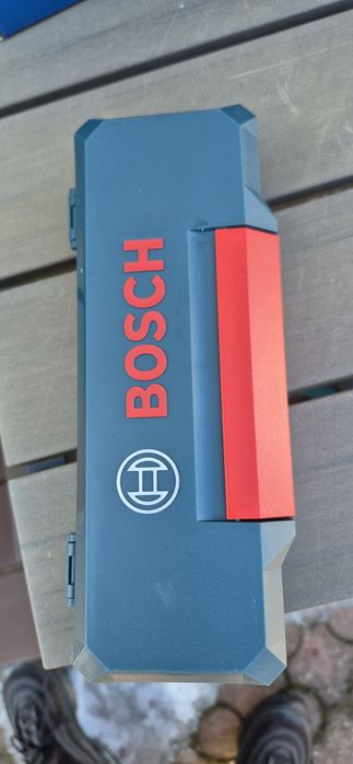 Etui box z kablem usb c bity Bosch