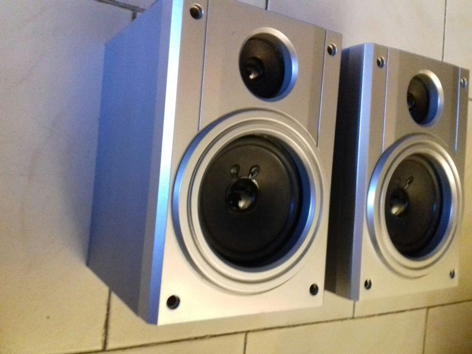 Colunas um par marca Sony