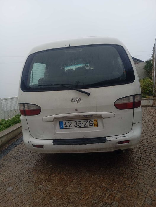 Hyundai H1 2.5 9 lugares