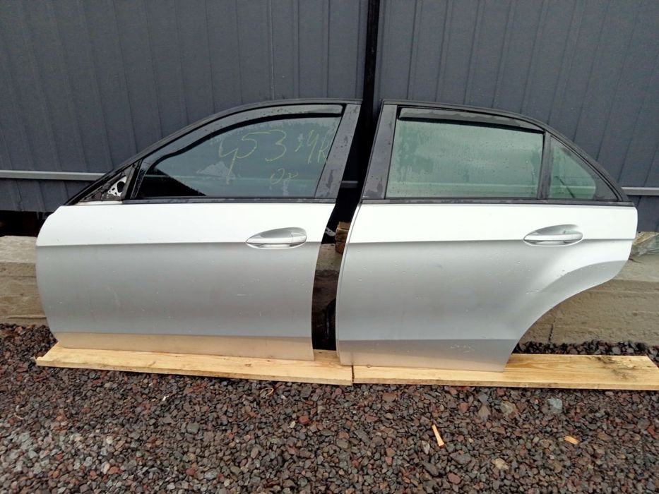 Mercedes w212 Двері