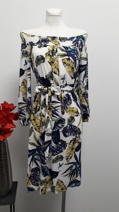 Sukienka hiszpanka biała liście 36 S  długi rękaw