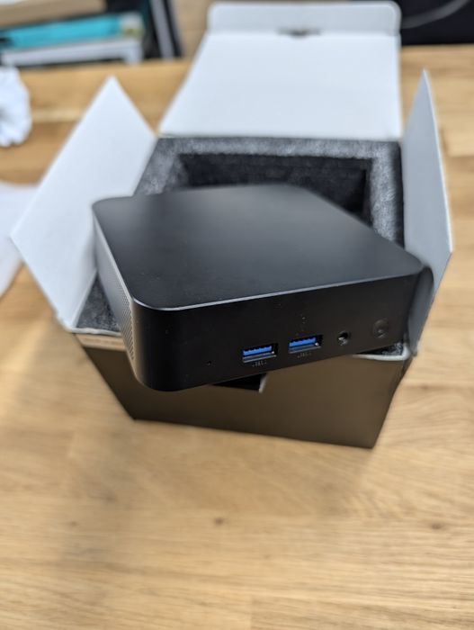 Mini pc i9 8950, 16gb ddr4, 128gb m.2, win 11 pro