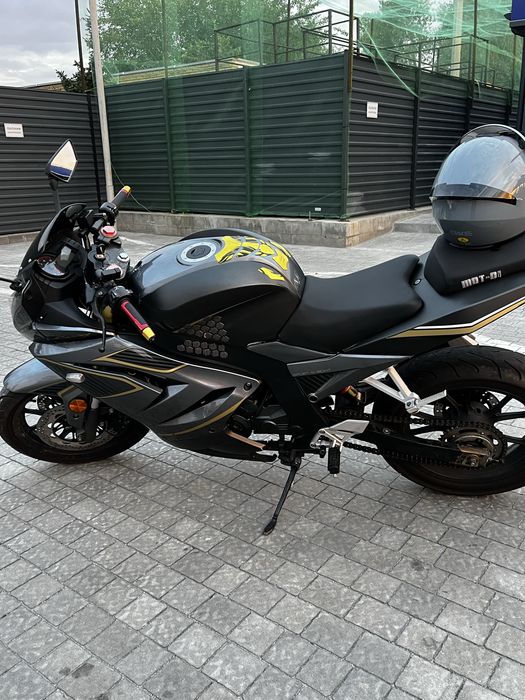 Мотоцикл Shineray XY250