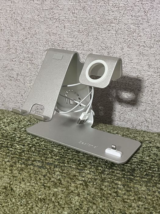 Зарядная док-станція 3 в 1 apple