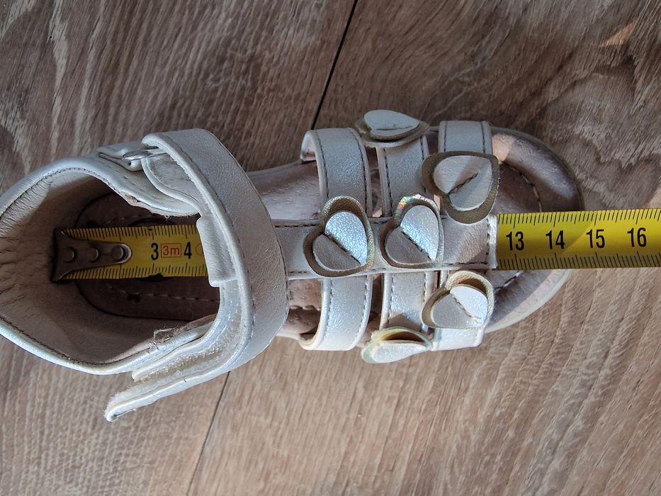 Sandałki cool club smyk serduszka 22