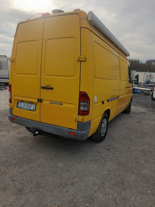 Mercedes -Bez Sprinter Bus Kamper