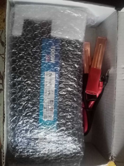 Продам Інвертор 1000 WAT