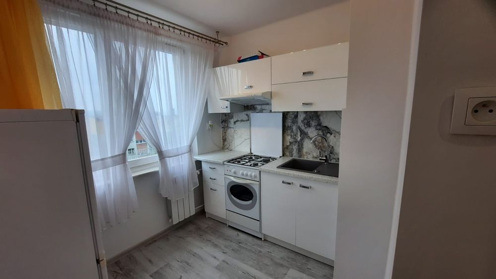 Wynajmę mieszkanie 2-pokojowe 41m  z balkonem.