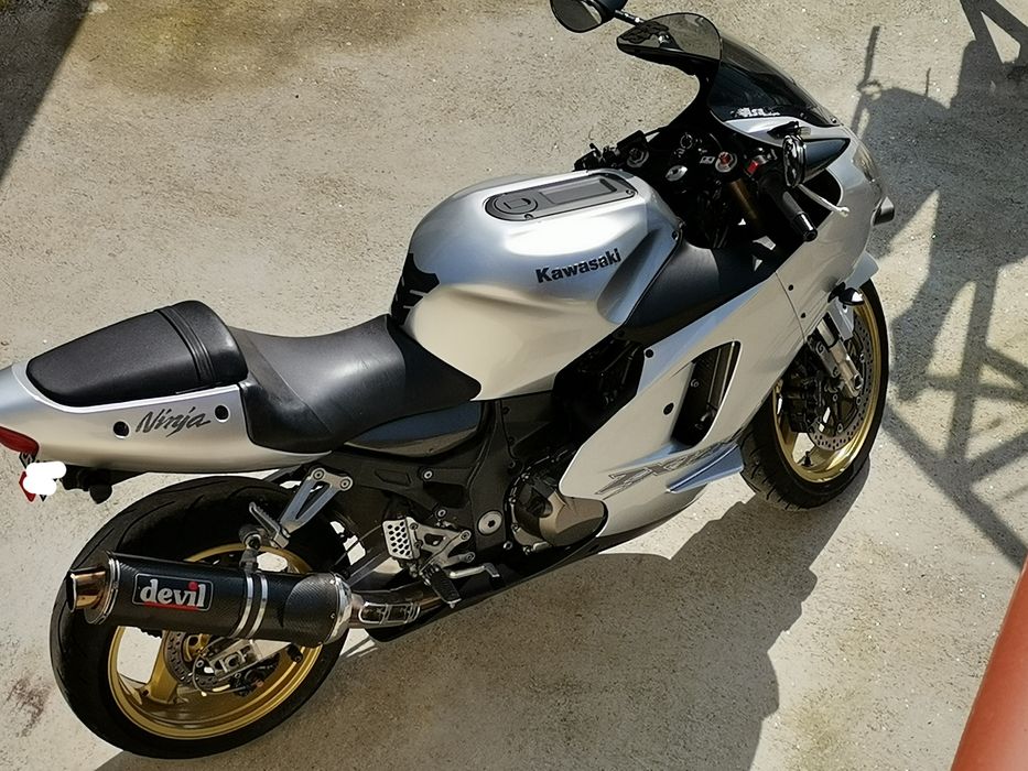 Kawasaki ninja ZX12R