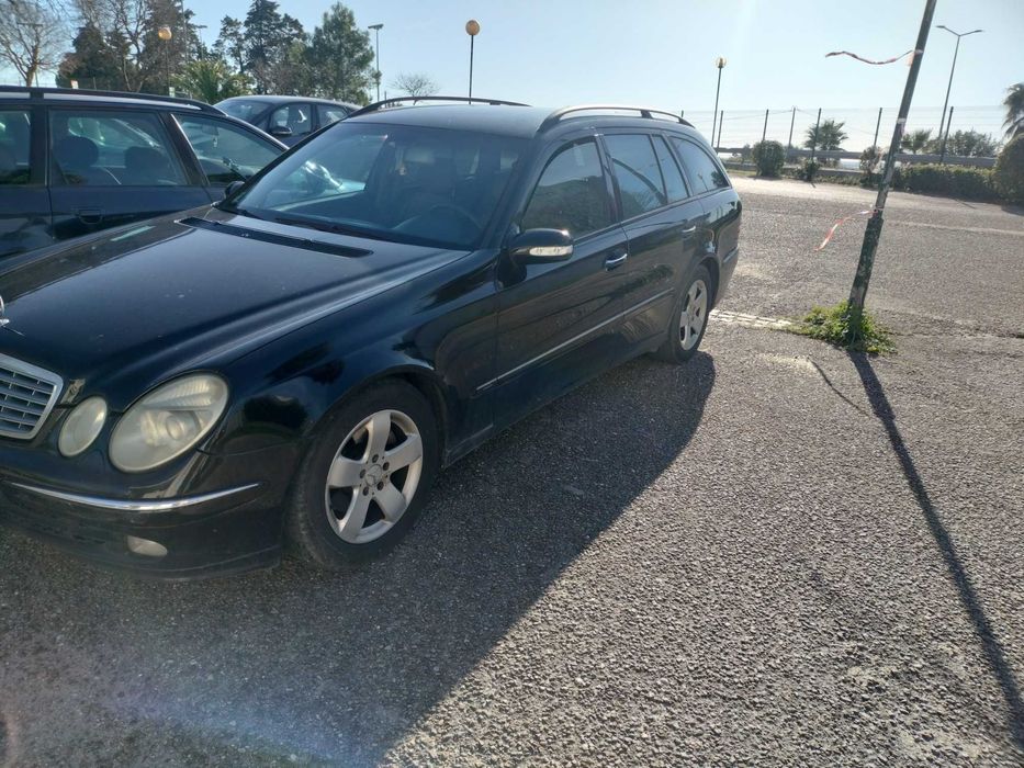 Mercedes E220 Avangard