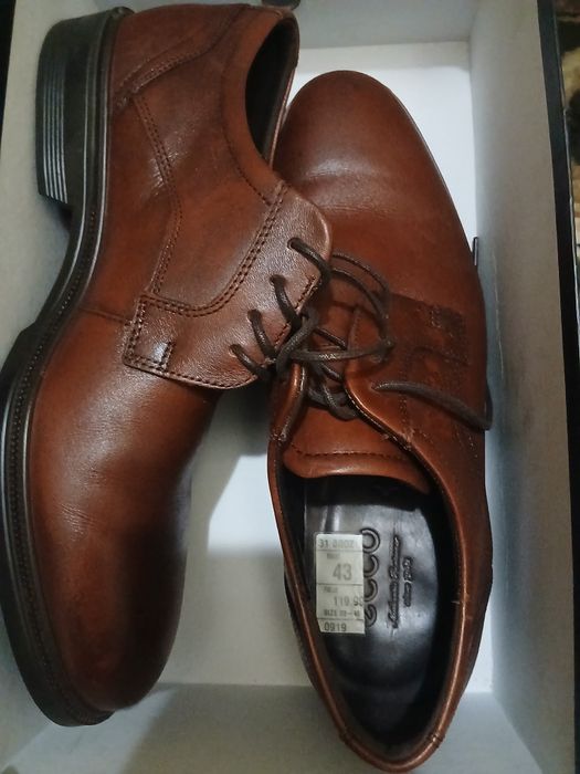 Продам туфли  ЄККО Германия  новые