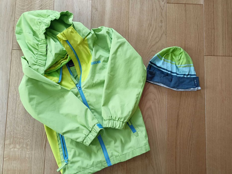 Dziecięca kurtka przeciwdeszczowa BRUGI, roz. 122-134 + czapka