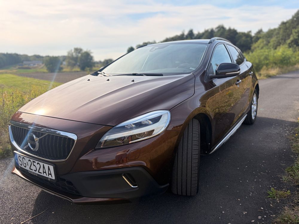 Volvo V40 Cross Country T3 Drive-E Momentum