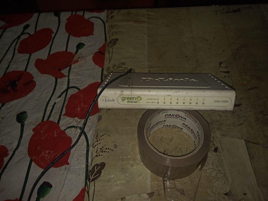 Modem DGS 1008D z zasilaczem