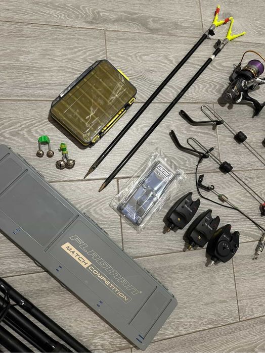 Комплект для коропової риболовлі (вудилища Atemi Komodo,род-под)