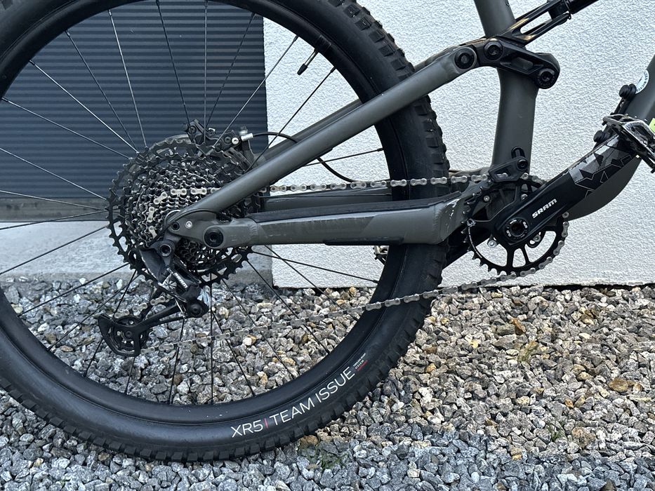 Specialized Status 140 – 2022 – rozmiar S – Mullet