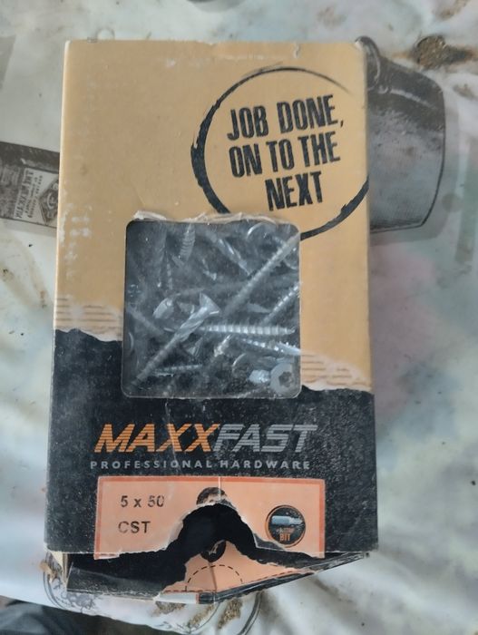 Шрупи по дереву MAXXFAST