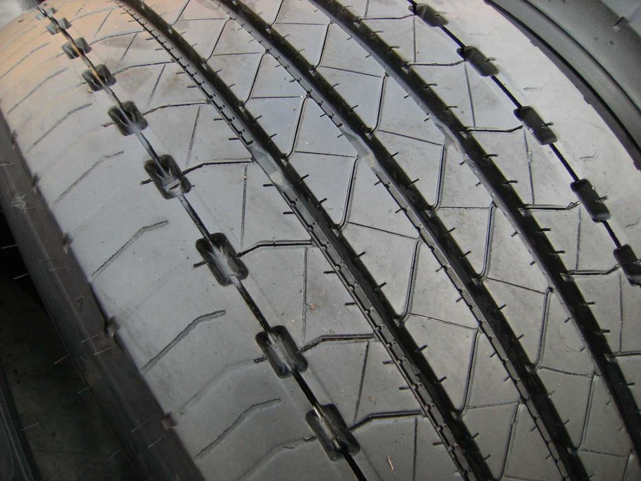 355/50R22.5 Goodyear KMax S