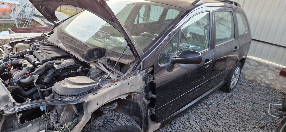 Передній бампер пежо 307  Peugeot 307 Пежо 307