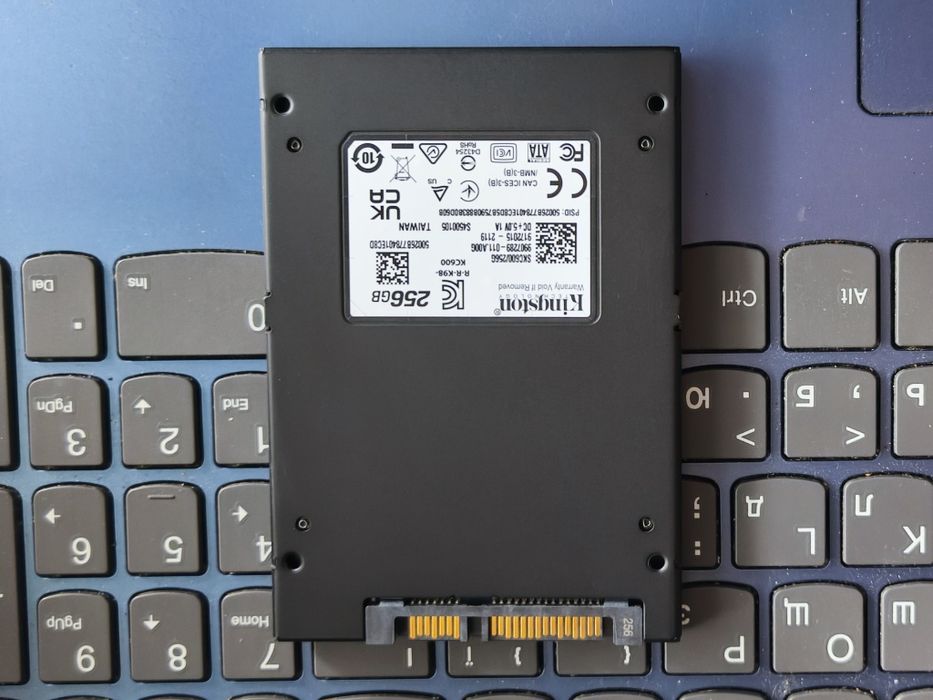 Накопитель SSD SATA 256Gb Kingston KC600