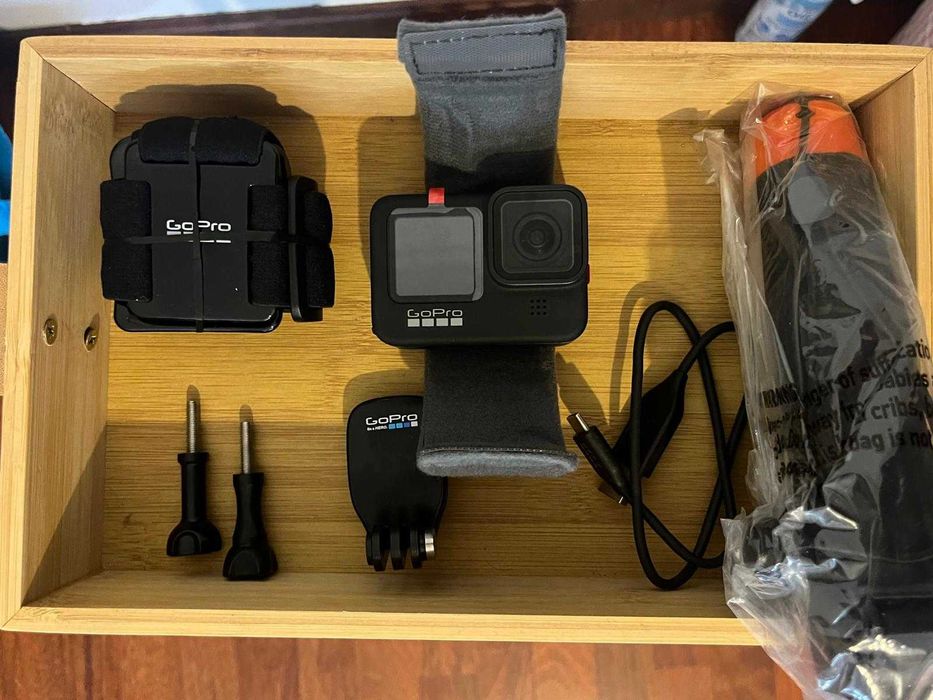 Go Pro 9 nova* Vàrios acessorios