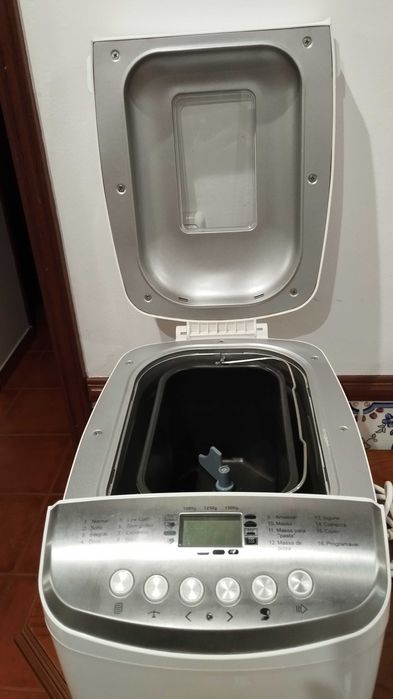 Maquina fazer pão