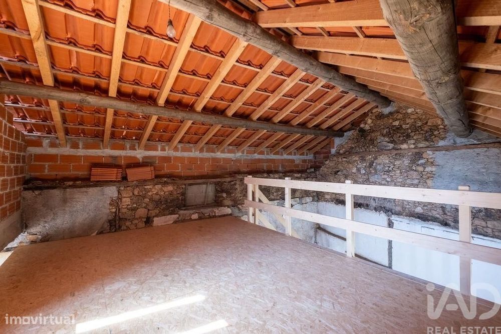 Casa / Villa T2 em Penacova de 158,75 m2