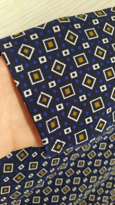 Платье р.S Нарядное платье р.S Платье с рукавом Красивое платье