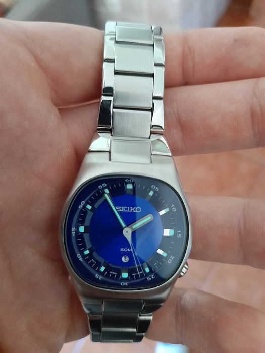 Relógio Seiko Quartz Azul (Vintage/Retro) – 50M Aço Inoxidável