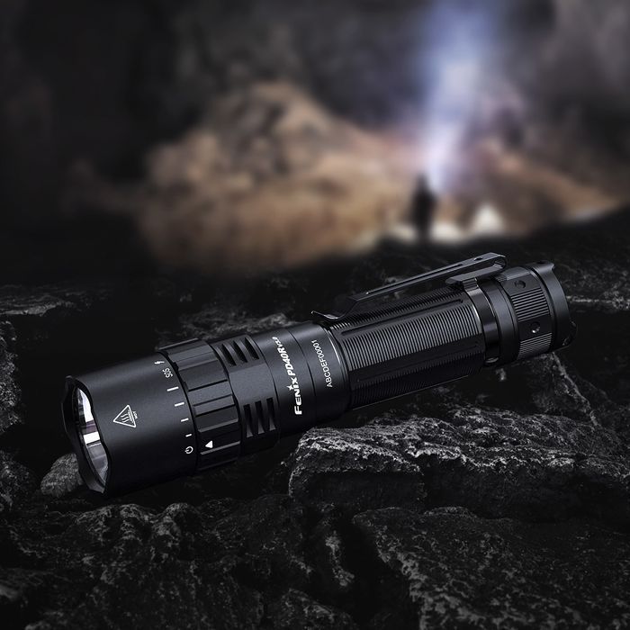 Latarka LED Fenix PD40R V3.0