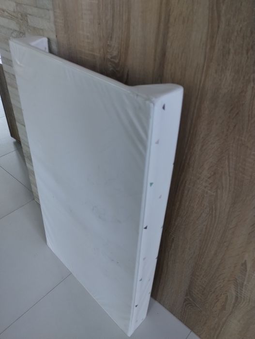 Przewijak dla niemowląt 50x80