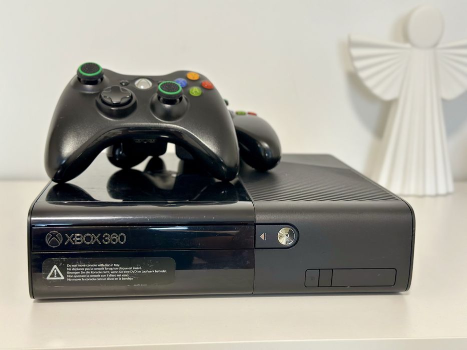 XBOX 360E 250gb Freeboot