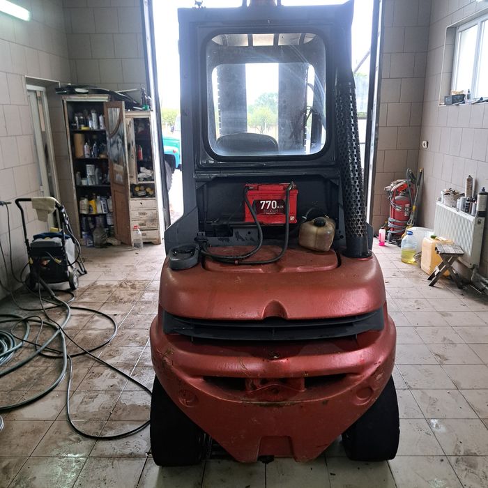 Вилочний Навантажувач Linde HD30.