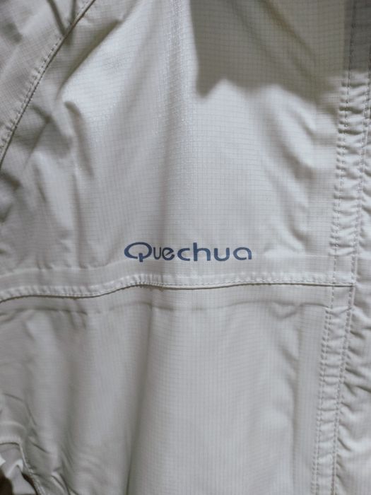 Kurtka przeciwdeszczowa Quechua rozmiar S