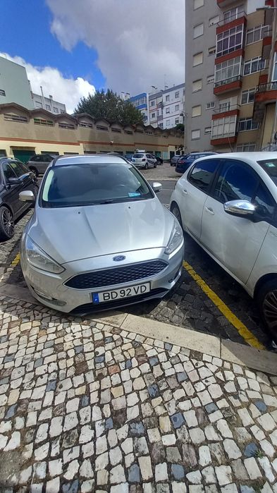 Carro Ford Focus  automático