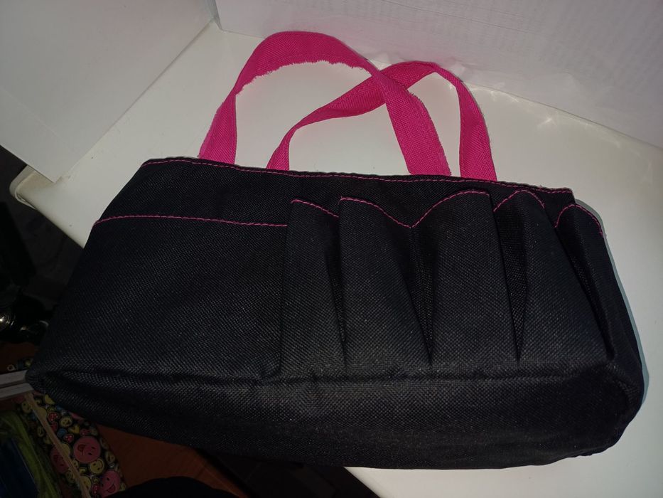 Органайзер для косметики від Avon