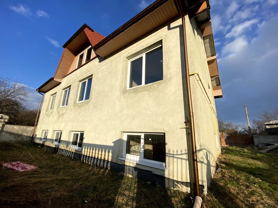 Продаж Комерційної Будівлі 450м.кв. с.Братківці. 5км. до м.Стрий