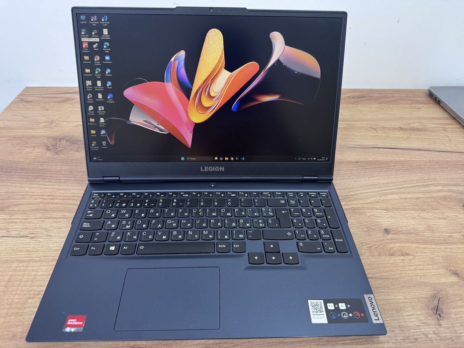 Lenovo Legion 5 (15ACH6H) RTX 3060 / Ryzen 7 / 16ГБ / 1ТБ SSD