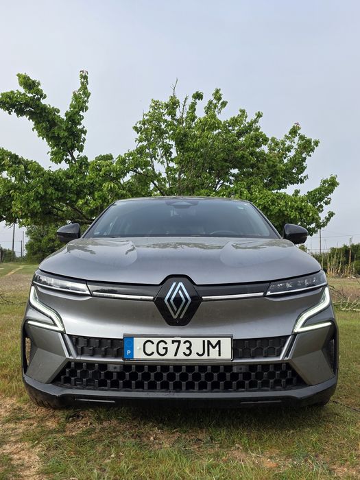 Megane E-tech EV60 Techno - RESERVADO -