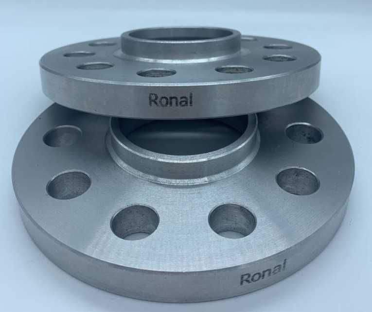 Проставки для расширения базы адаптеры, сквозные на любое авто.