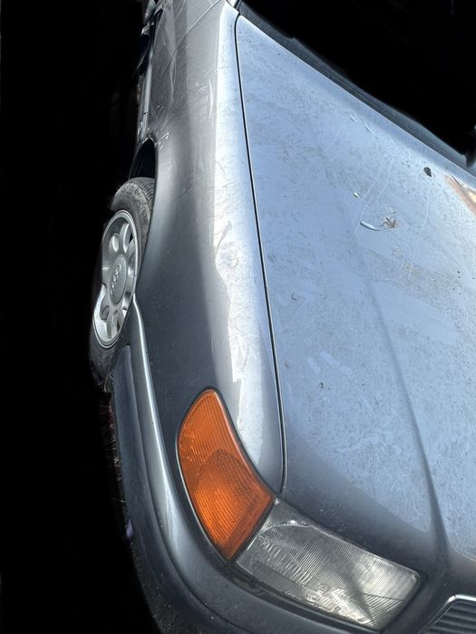 Audi A100 2.3 - Para Peças