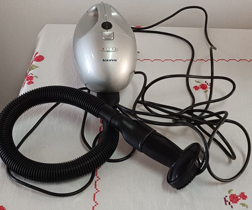 Aspirador Taurus Micro 1000