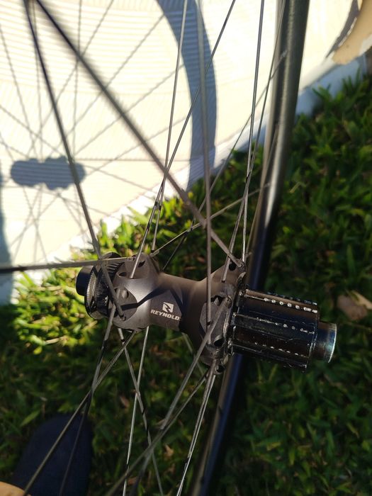 Rodas carbono Reynolds Assault