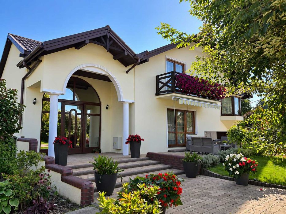 Dom na sprzedaż, 204 m², Nowa Wieś
