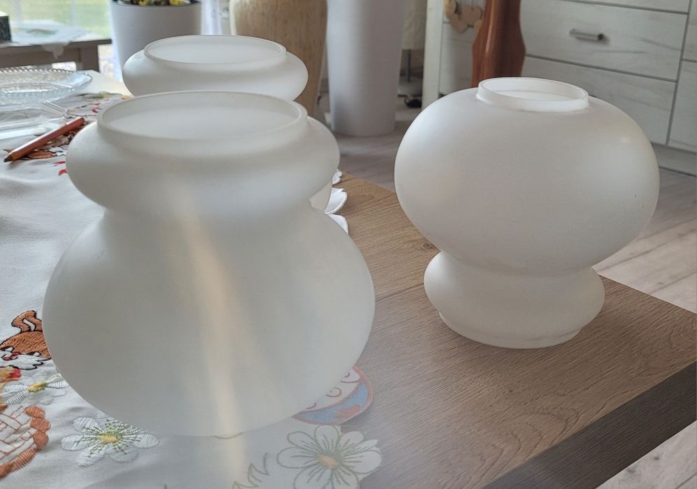 Klosz lampy biały