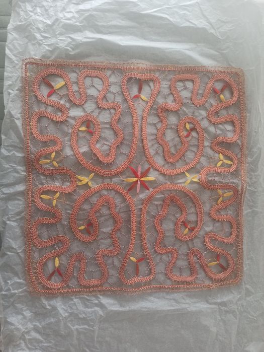 Renda de bilros feita á mão