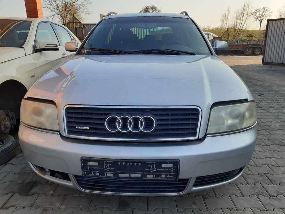 Audi A6 C5 Kombi Lampy maska Kod lakieru  LY7W