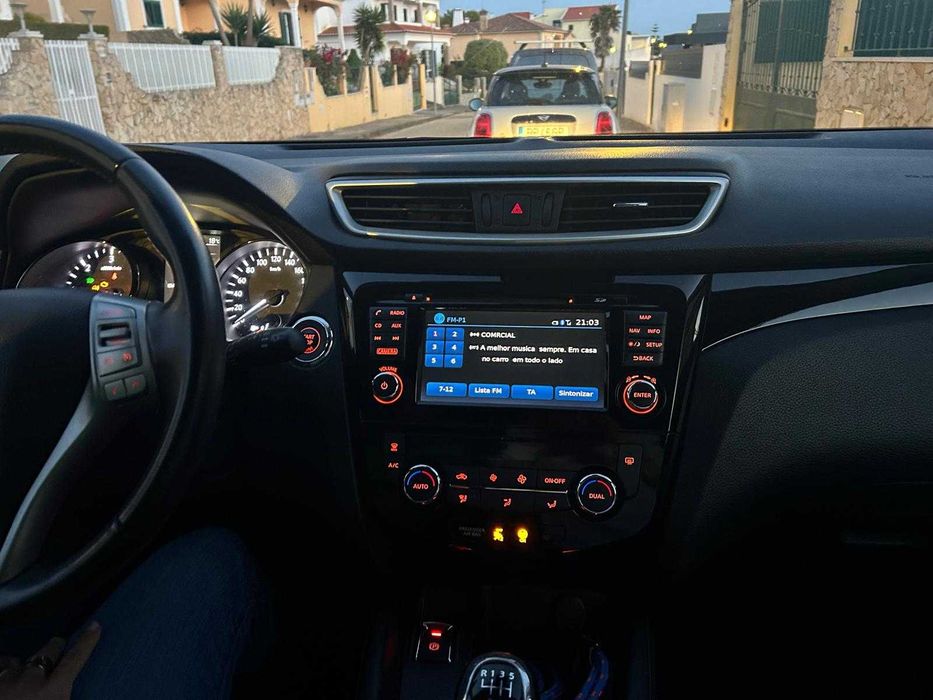 NISSAN QASHQAI 1.6 dCi N-CONNECTA | Dezembro 2015 | 114.775 km