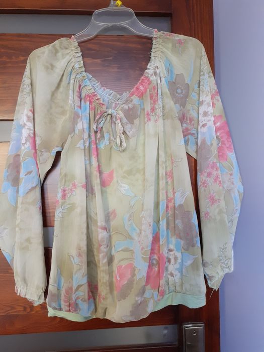 Piękna bluzka rozmiar uniwersalny