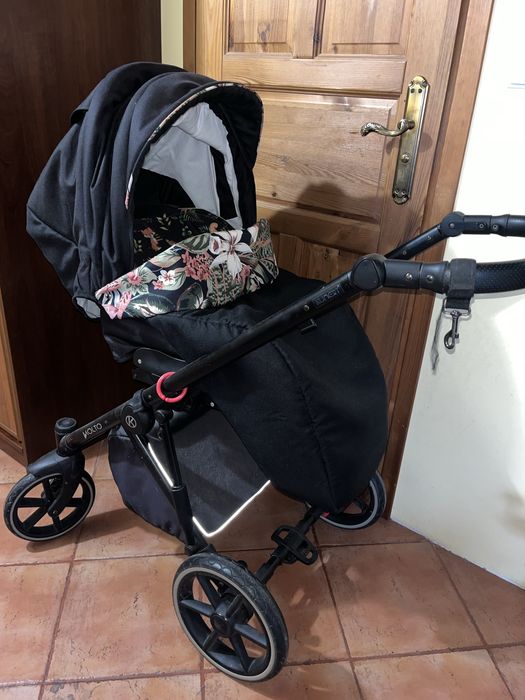 Wózek 3 w 1 Kunert Molto czarny +kwiaty